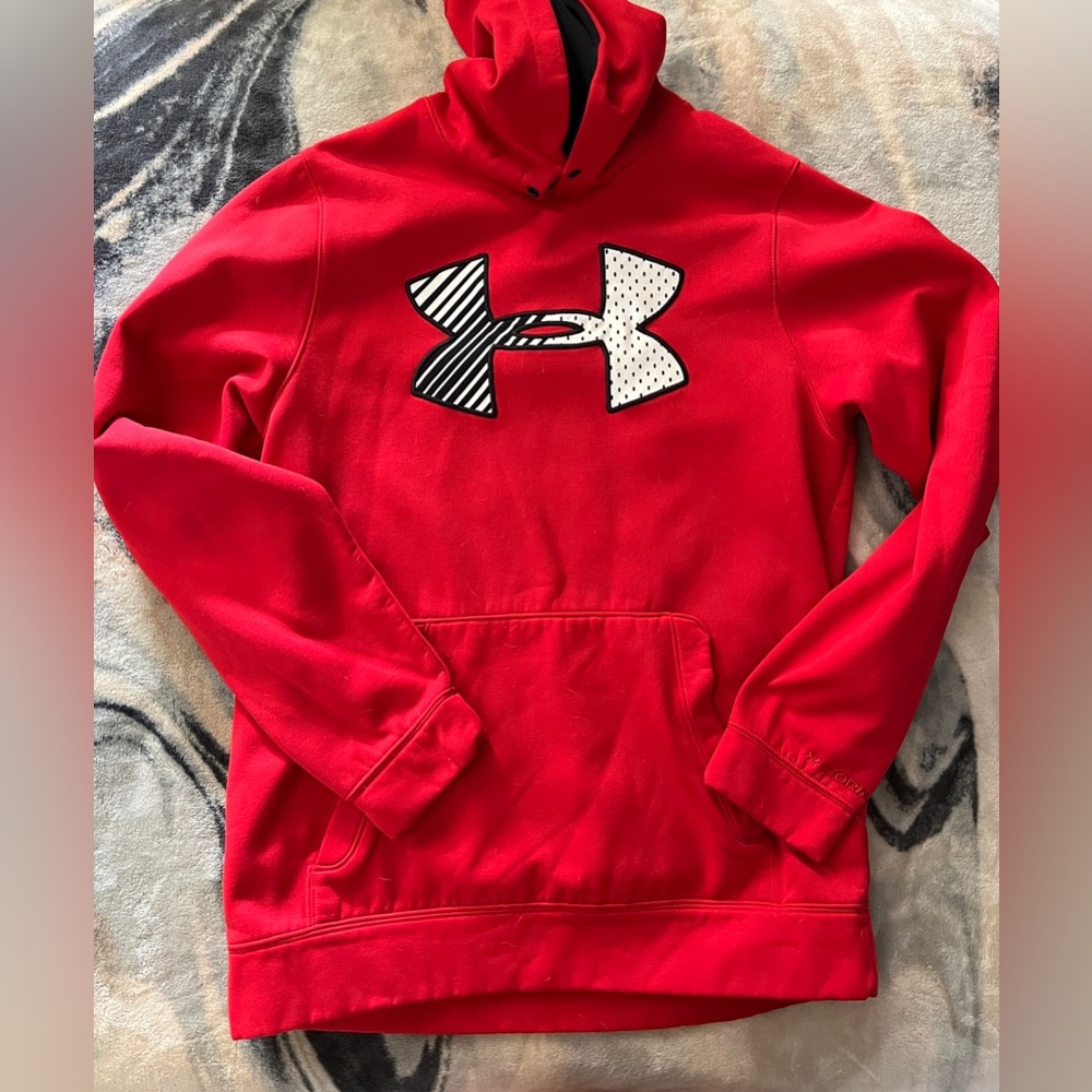Under Armour hoodie